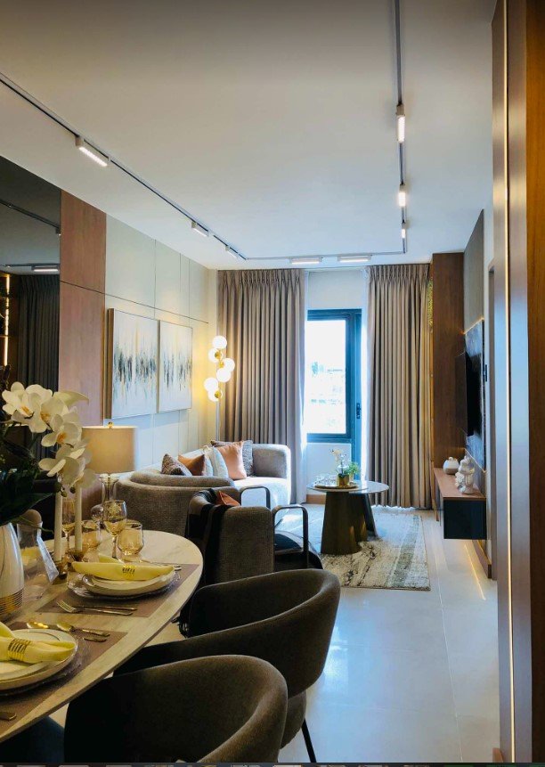 CALLE CENTRALE CONDOMIUM- 2- BEDROOM UNIT (FACING EASTWOOD) image 5