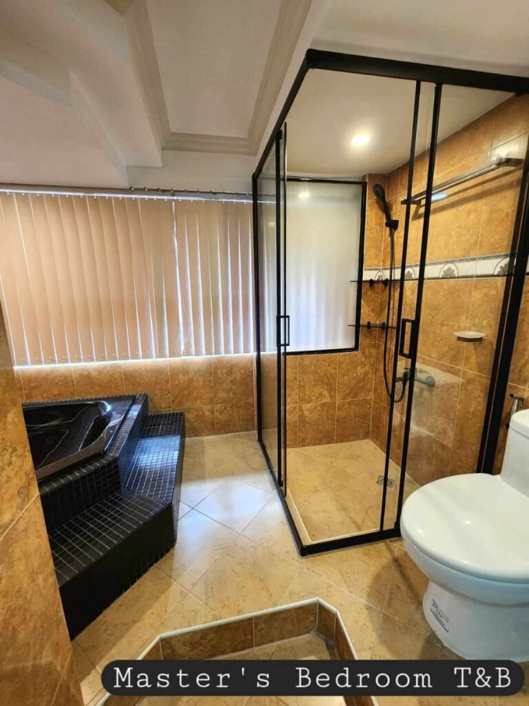 HOUSE AND LOT-TOWN AND COUNTRY EXECUTIVE VILLAGE image 4